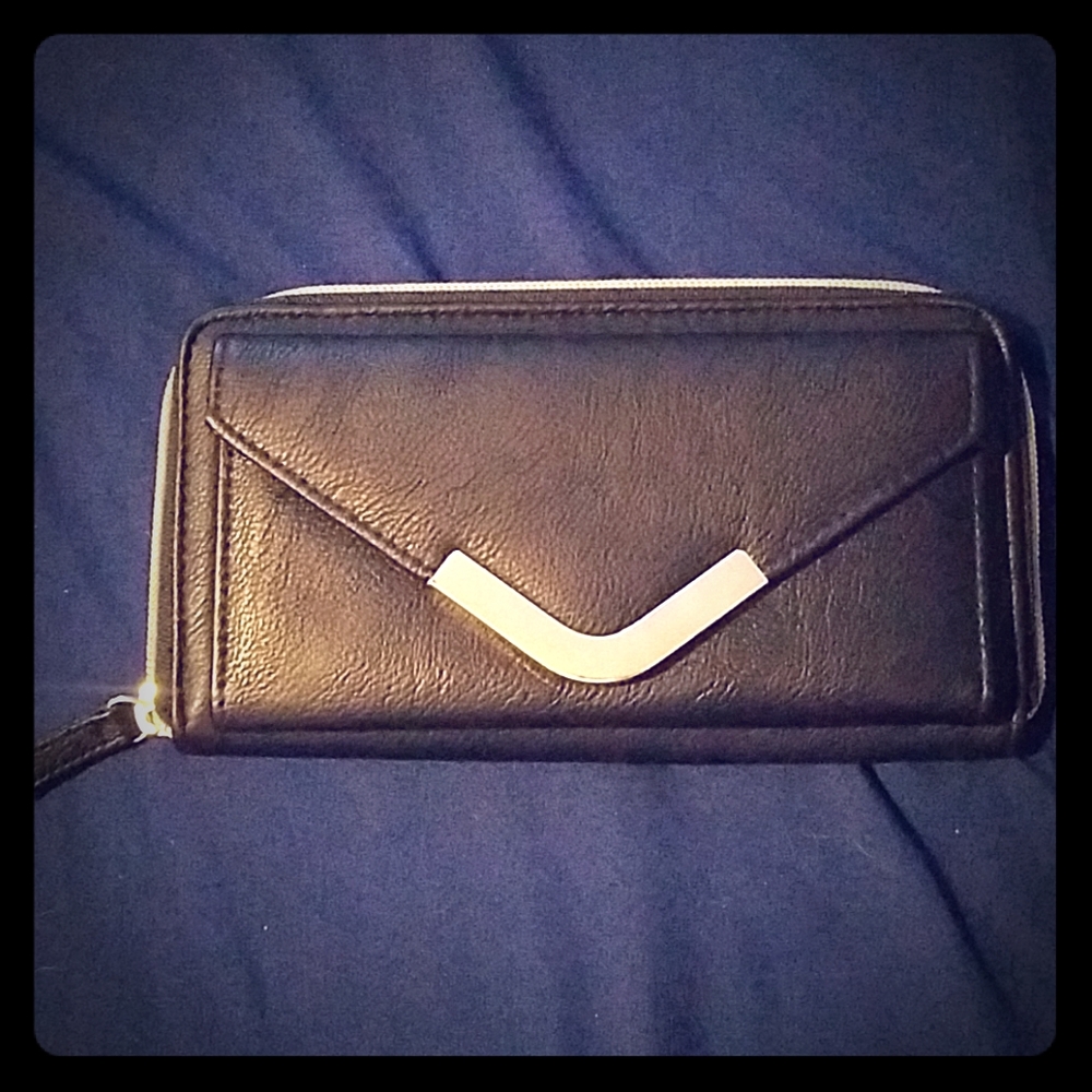 10 wallets for 10 dollars